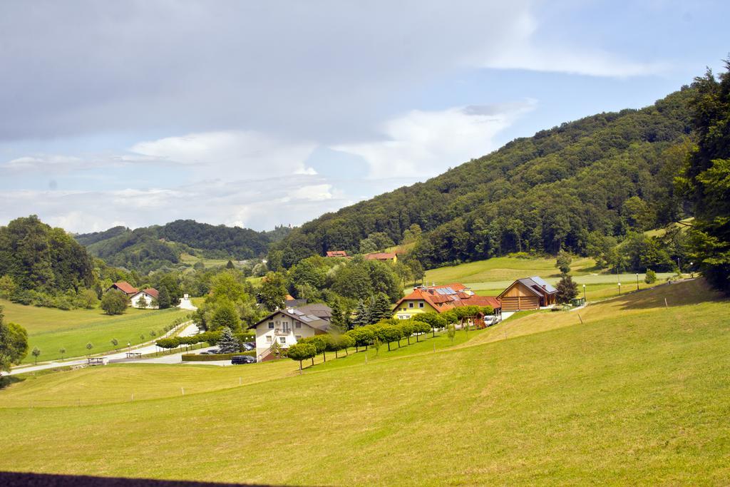 Tourist Farm Mraz Villa Podčetrtek Dış mekan fotoğraf